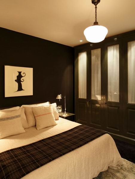 ������ɫ�{סլ