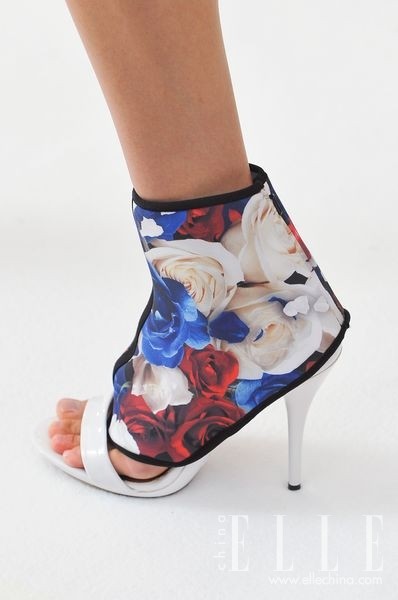 巴黎時裝周色彩看點:拼色藝術