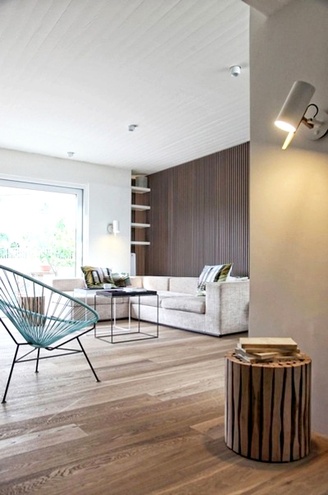 ������ɫ��������