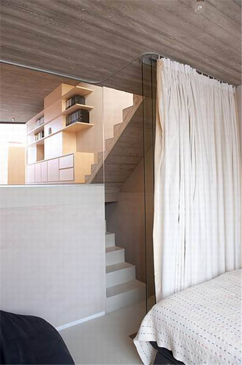 �����r�Mխסլ