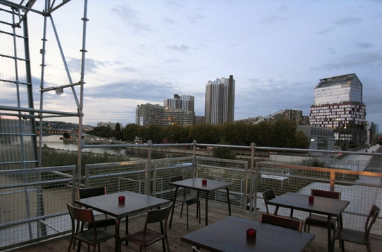 �������ʍu�R�r�͏d