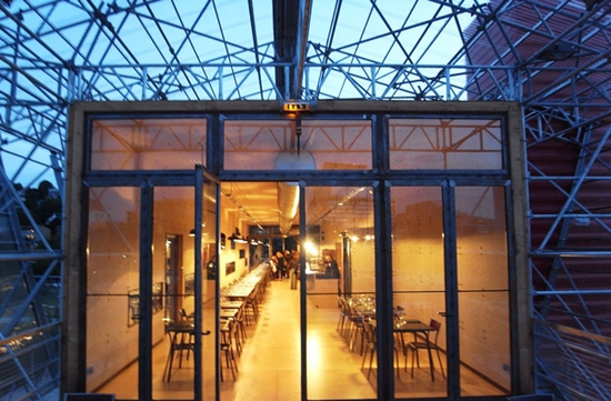 �������ʍu�R�r�͏d