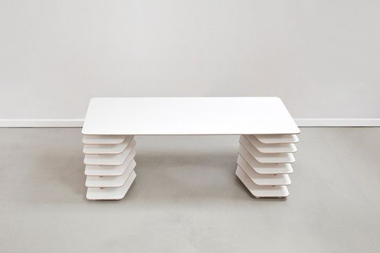 ��MȤζ��Strates�k����