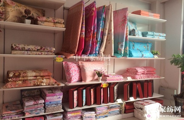 ����ף�Rɼɼ�Ҽ��M�v��|