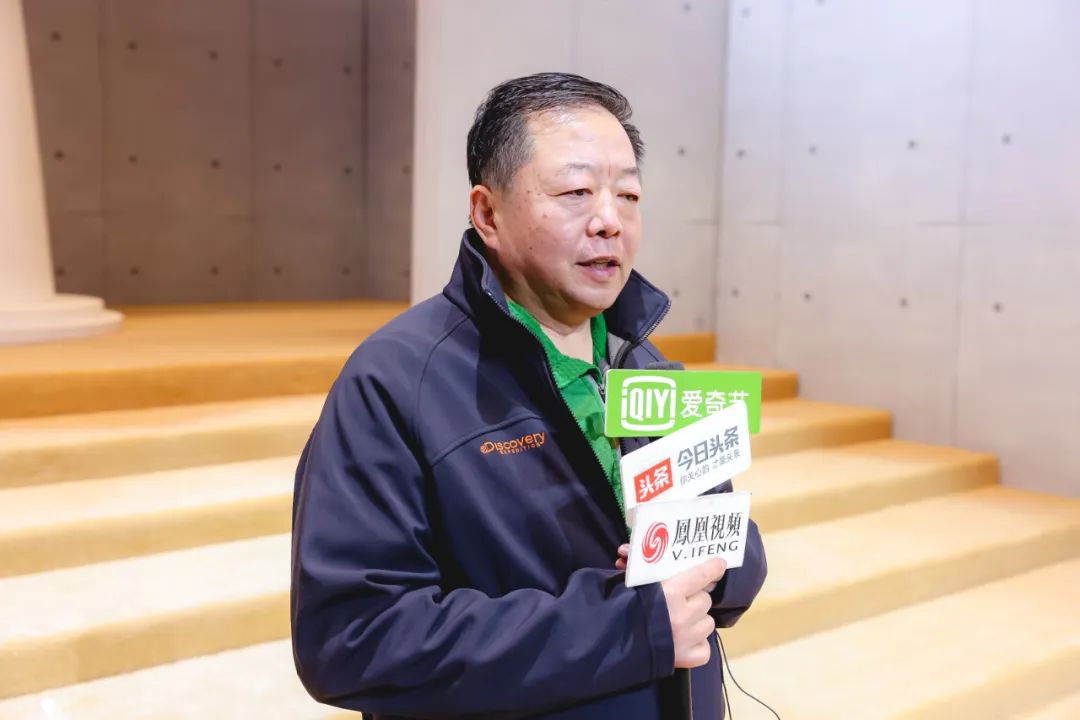  突破與自由，民族服裝定制品牌隆慶祥2023春夏新品發布會&ldquo;自由之境&rdquo;圓滿舉行