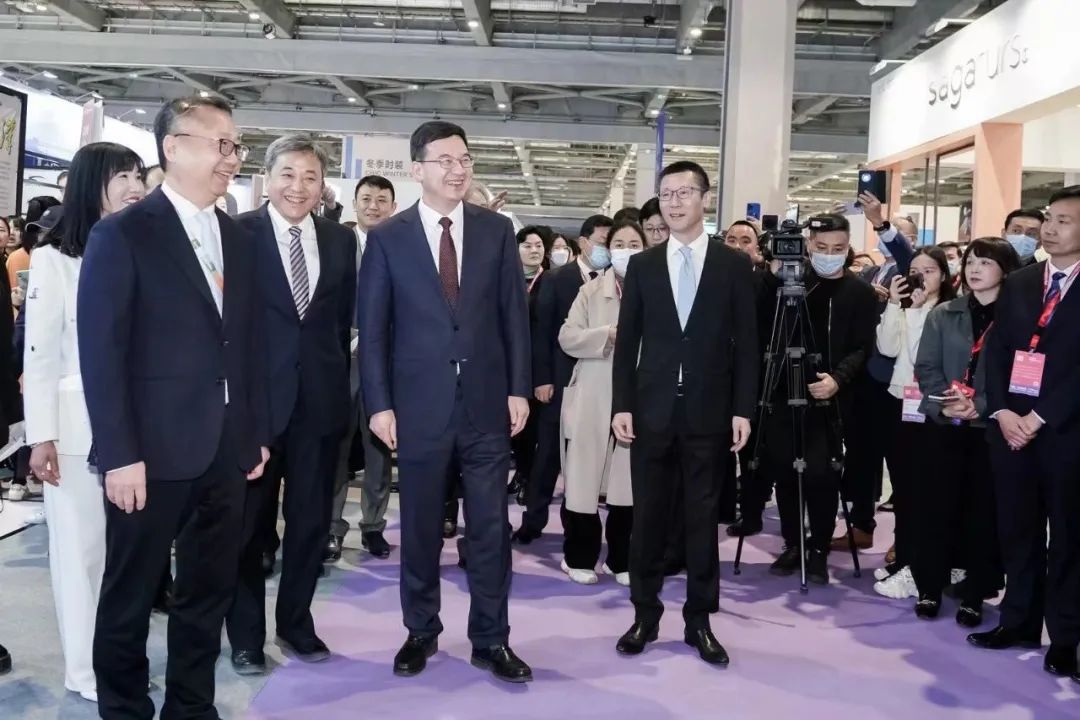 力為華夏添錦繡，織就神州好生活！2023中國紡聯(lián)春季聯(lián)展開幕式暨棉紡消費季活動啟動儀式舉行