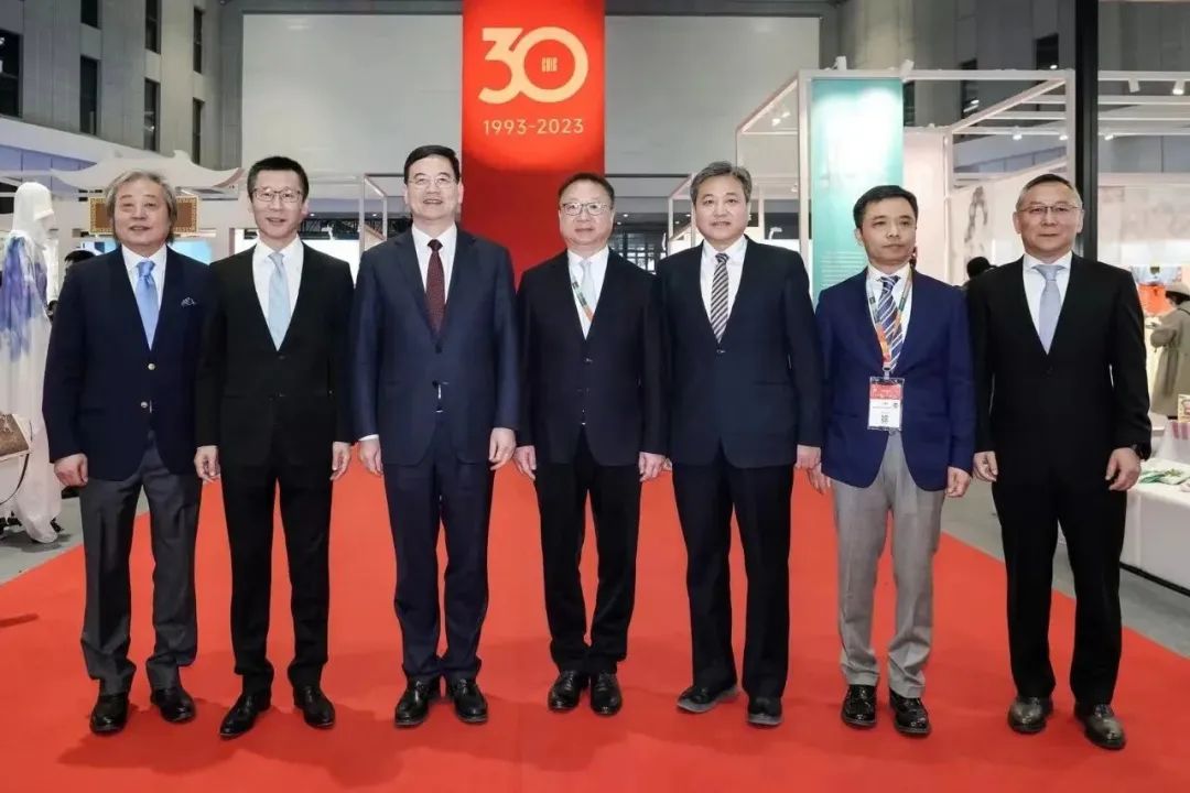 力為華夏添錦繡，織就神州好生活！2023中國紡聯(lián)春季聯(lián)展開幕式暨棉紡消費季活動啟動儀式舉行