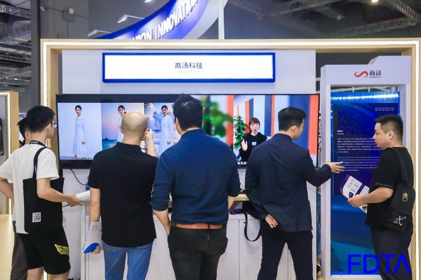 聚焦五大應(yīng)用場景，Digital Fashion推動(dòng)數(shù)字技術(shù)與時(shí)尚產(chǎn)業(yè)有機(jī)融合
