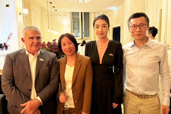 昭奈華裕閃耀米蘭，共繪中意時尚融合新篇章